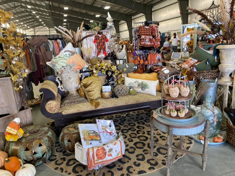 Rusty Roots Show Back in Tulare for November Holiday Event